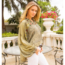 Load image into Gallery viewer, Printed Patchwork Mix Media Top