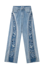 Load image into Gallery viewer, Bayeas High Rise Floral Embellished Jeans