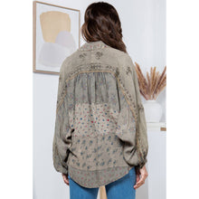 Load image into Gallery viewer, Printed Patchwork Mix Media Top