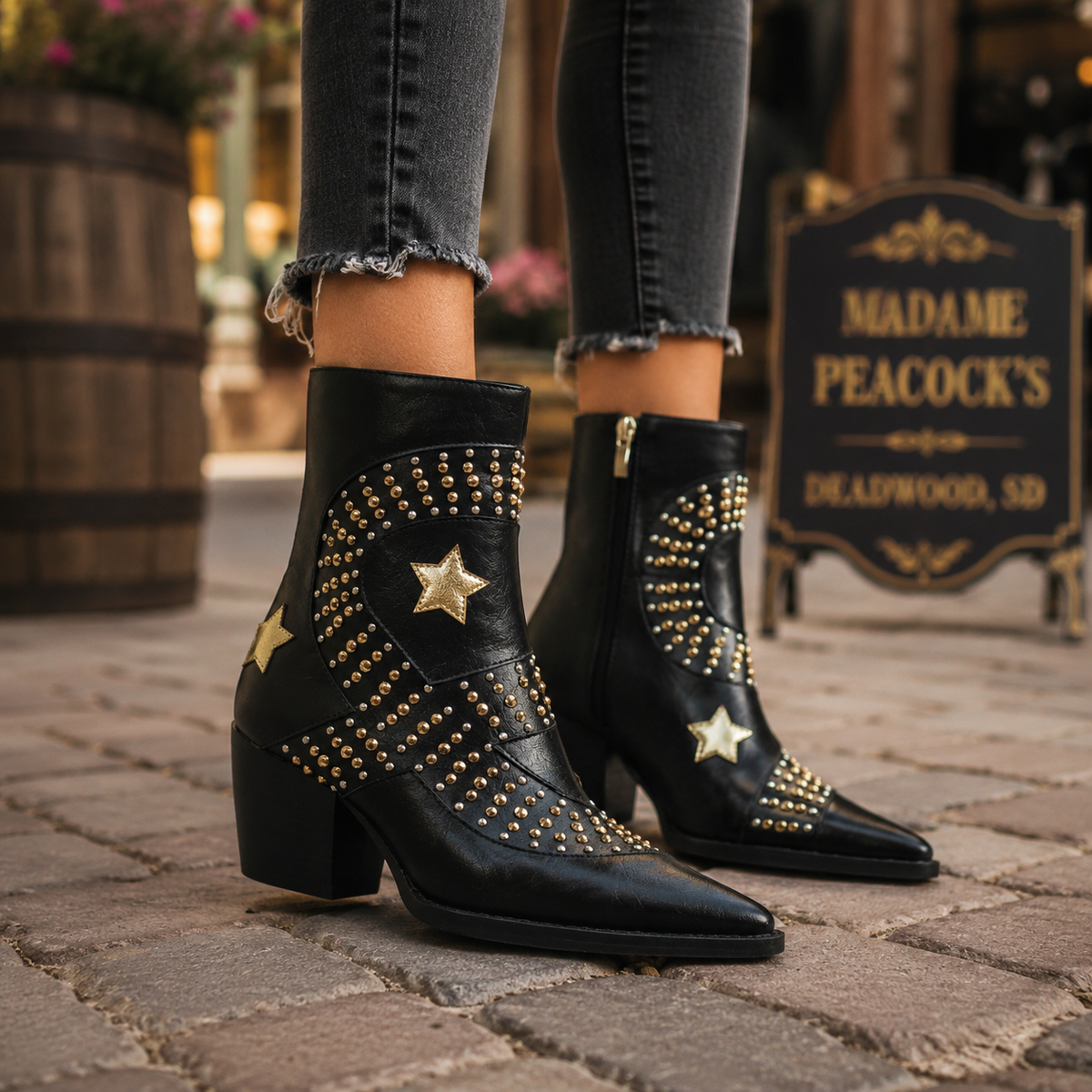 Studded Pointed Boots｜スタッズショートブーツ Arisa Star-Studded Western Cowgirl Boots – Madame Peacock's