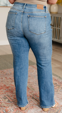 Load image into Gallery viewer, Judy Blue Plus Vintage Bootcut jean
