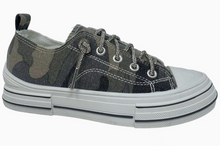 Load image into Gallery viewer, Very G Aman Sparkle Lace Sneakers