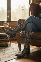 Load image into Gallery viewer, Old Gringo Mayra Bis 18" Shaft Western Boots in Rustic Shedron