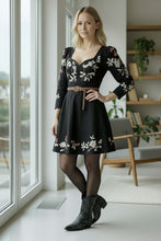 Load image into Gallery viewer, Nude/Black Sheer Illusion Thermal Tights