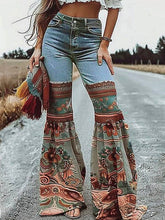 Load image into Gallery viewer, Flared Pants Floral Printed High-Waisted Pockets Jeans
