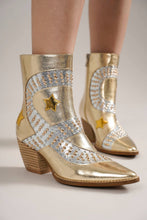 Load image into Gallery viewer, ARISA-80 Star-Studded Western Cowgirl Boots
