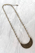 Load image into Gallery viewer, Wonder Woman Necklace in Bronze
