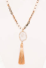 Load image into Gallery viewer, Delilah Robin&#39;s Egg Long Necklace
