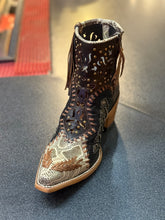Load image into Gallery viewer, Old Gringo Kaliope Short Boots

