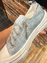Load image into Gallery viewer, Very G Aman Sparkle Lace Sneakers
