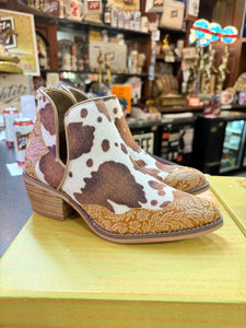 Very G Christina Hair-On Booties - Tan