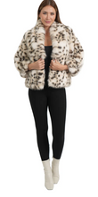 Load image into Gallery viewer, Aspen Snow Leopard Jacket
