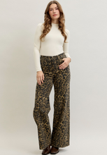 Load image into Gallery viewer, Judy Blue High Waist Wide Leg Leopard Jeans
