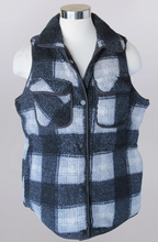 Load image into Gallery viewer, Herringbone Reversible Quilted Vest
