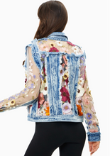 Load image into Gallery viewer, Adore Simply Beautiful Jacket
