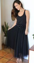 Load image into Gallery viewer, Daniella Skirt
