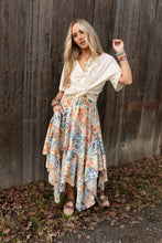 Load image into Gallery viewer, Swing Of Things Pocketed Midi Skirt - Floral
