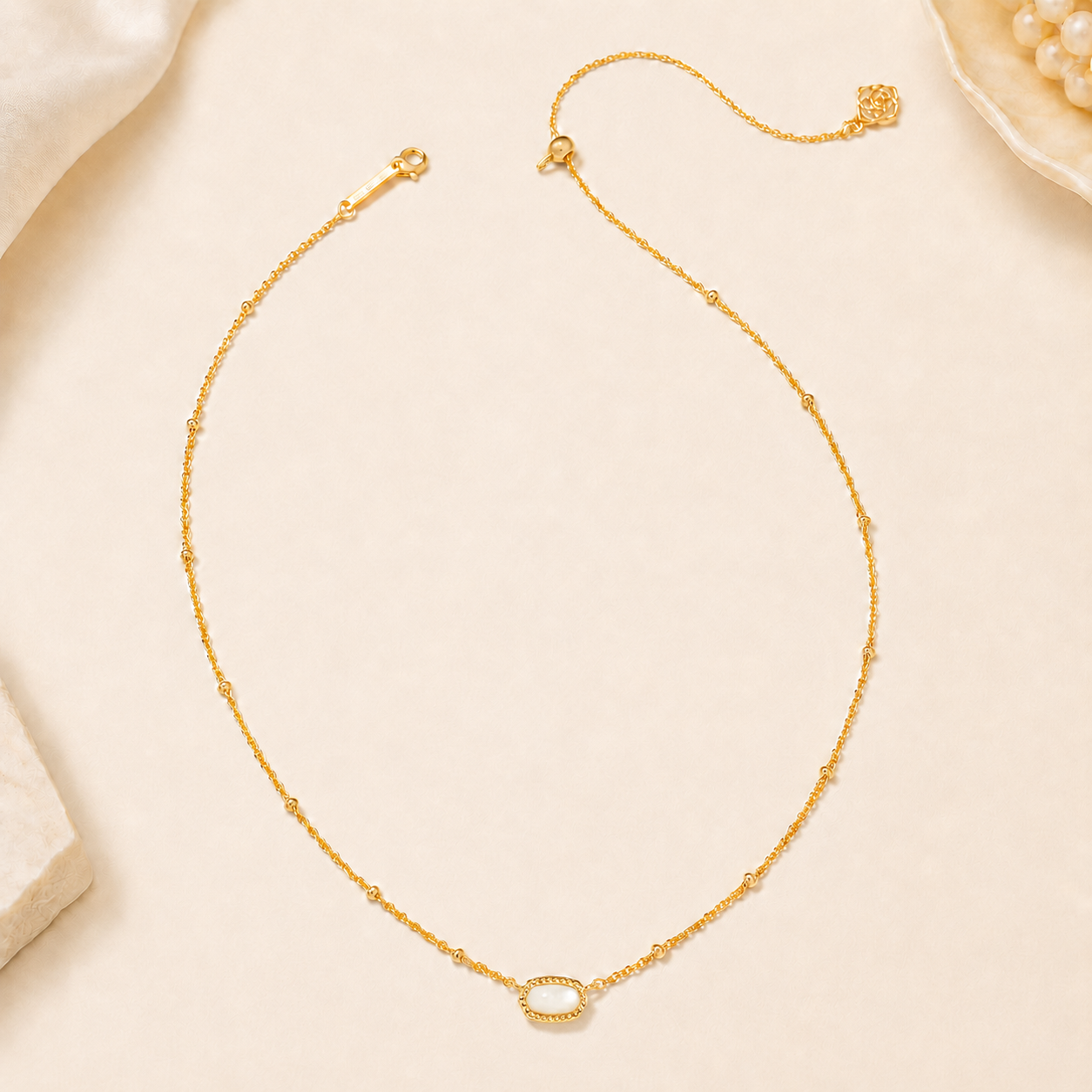 Kendra Scott Mini Elisa Gold Satellite Short Pendant Necklace in Ivory Mother of Pearl with textured chain