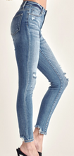 Load image into Gallery viewer, Risen Curvy Skinny Jean
