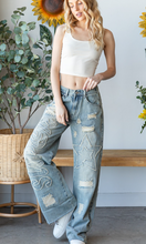 Load image into Gallery viewer, Super Star Jeans
