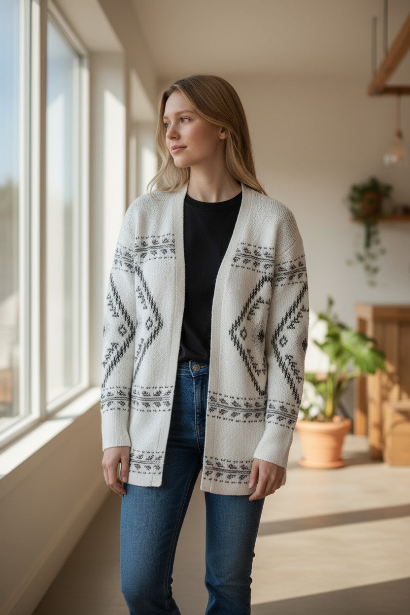 Venario Nina Supersoft Cardigan - White